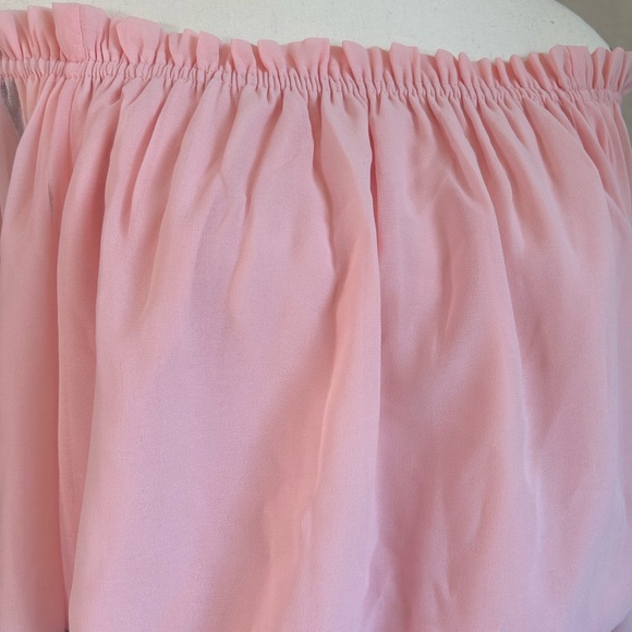 Flowy Off-the-Shoulder Top - Picture 2 of 4